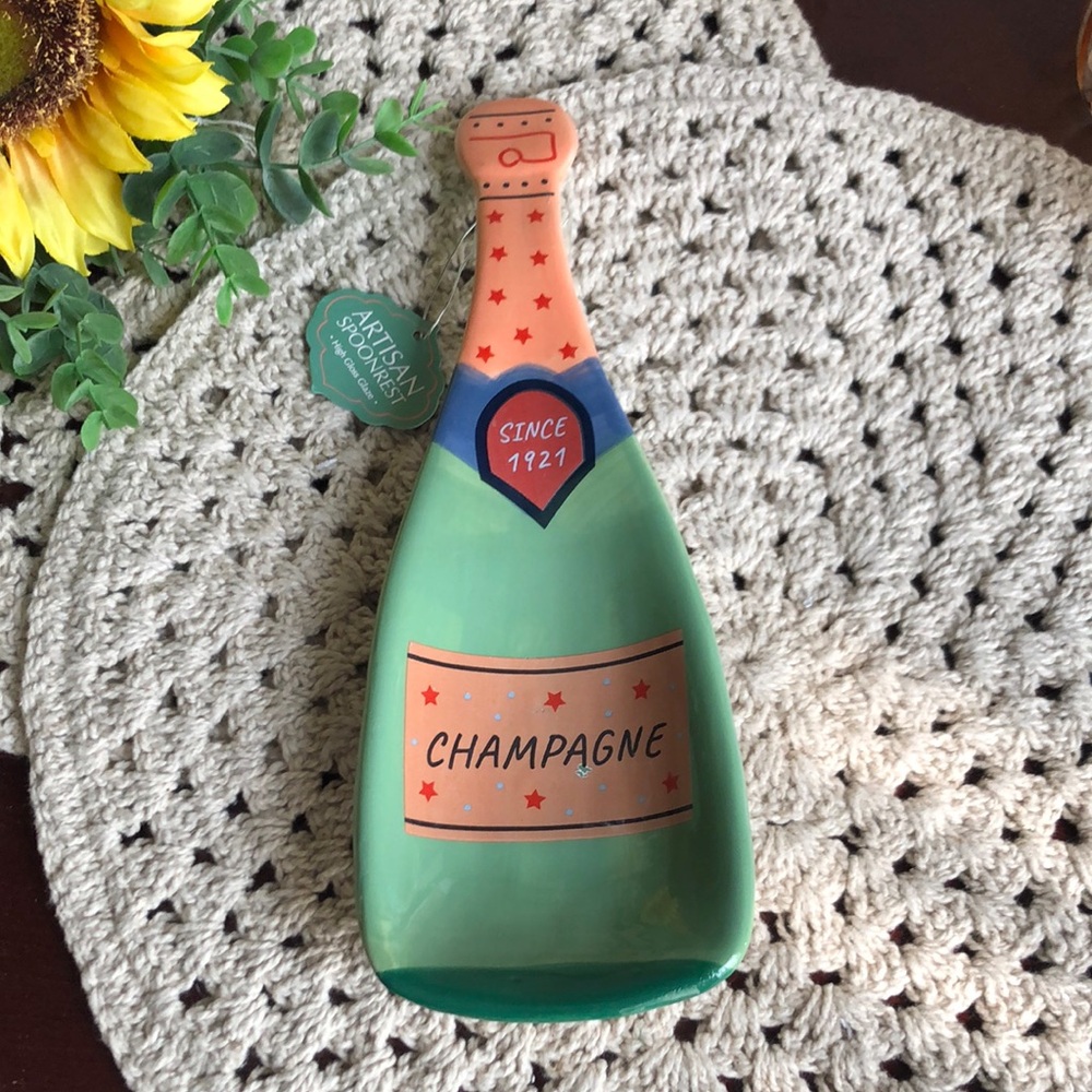 10 Strawberry Street CHAMPAGNE Bottle Shaped Spoon Rest
